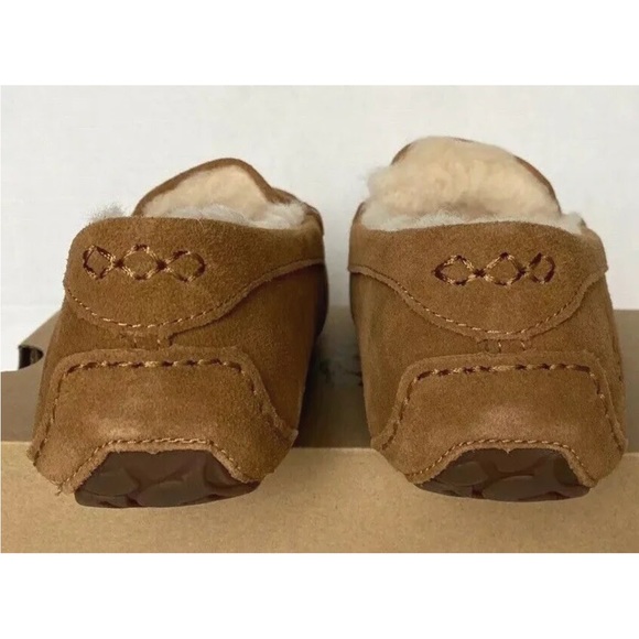 New UGG Ansley Charm Gem Women Fashion Moccasin Slippers Size 6 Chestnut - Picture 4 of 8
